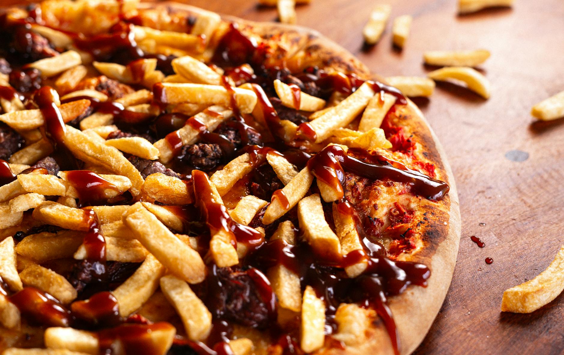 Order pizza with barbecue sauce from local pizzeria